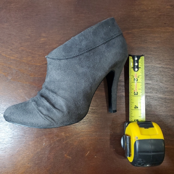 Charlotte russe grey heeled booties - Picture 2 of 6